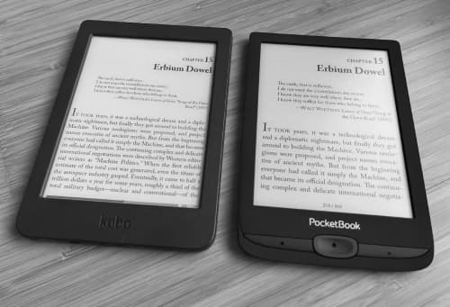 Kobo Nia and Pocketbook Basic Lux 4 side-by-side